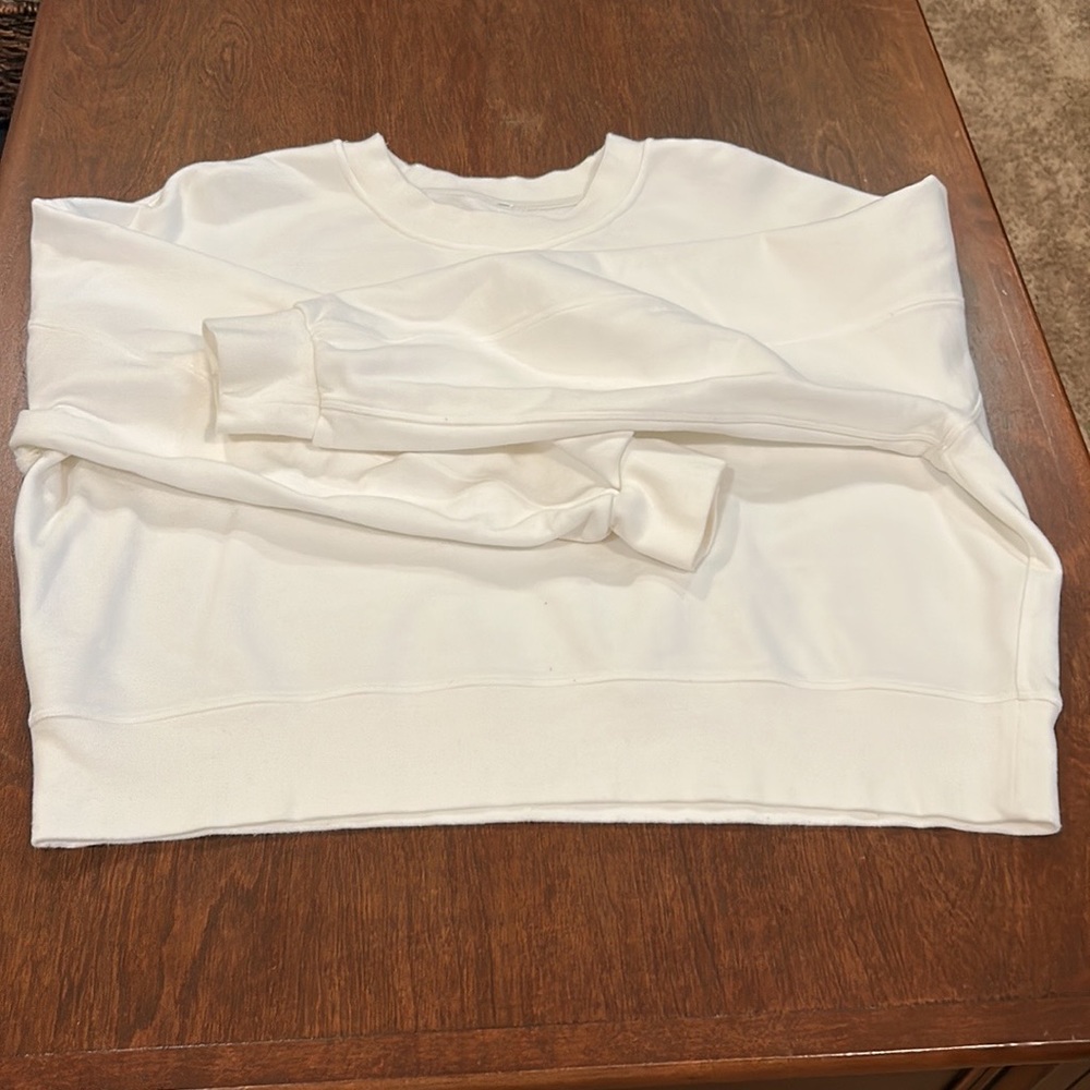 Lululemon cropped sweatshirt